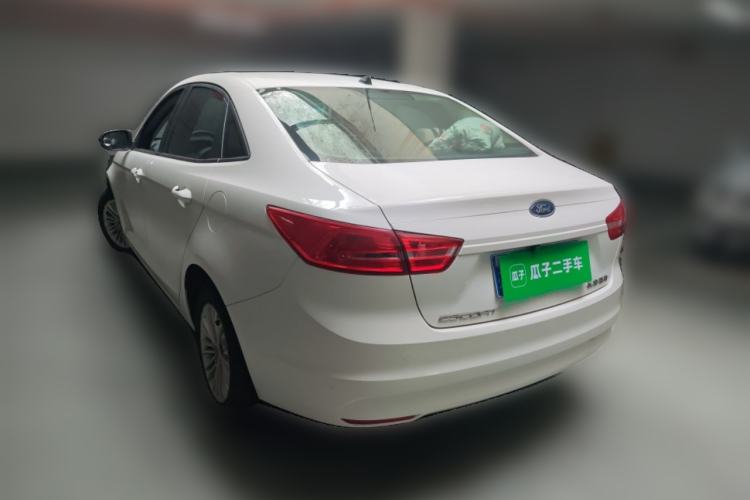 Used Ford Escort 2015 1.5L Automatic Comfort Edition Rear Left 45 Deg