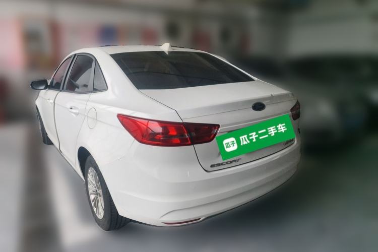 Used Ford Escort 2015 1.5L Automatic Comfort Edition Rear Left 45 Deg