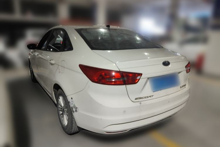 Used Ford Escort 2015 1.5L Automatic Comfort Edition Rear Left 45 Deg