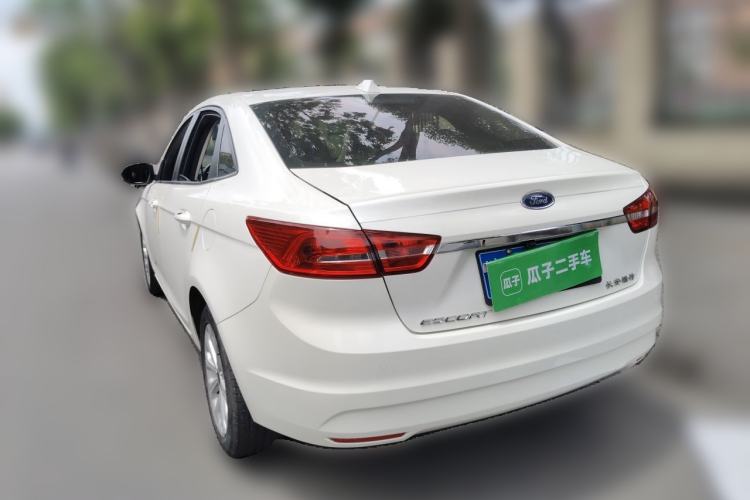 Used Ford Escort 2015 1.5L Automatic Fashion Model Rear Left 45 Deg