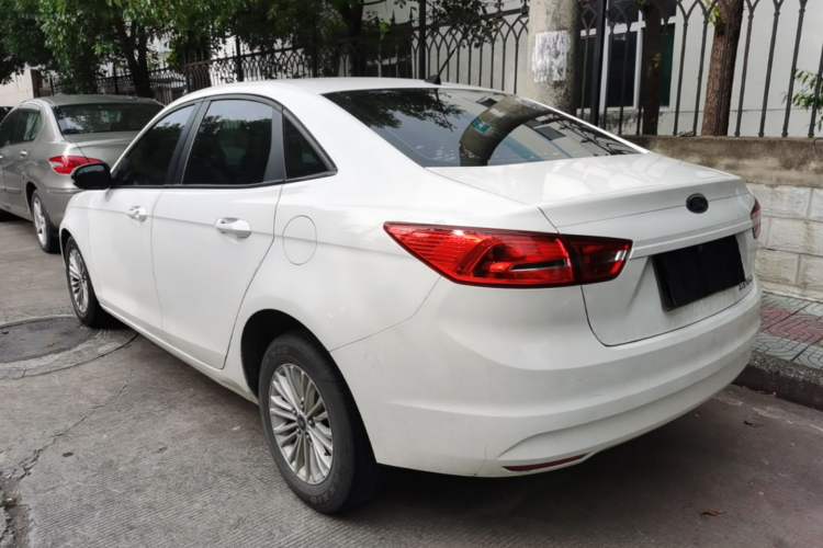 Used Ford Escort 2015 1.5L Manual Comfort Model Rear Left 45 Deg