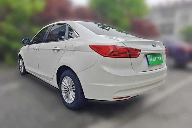 Used Ford Escort 2015 1.5L Manual Comfort Model Rear Left 45 Deg