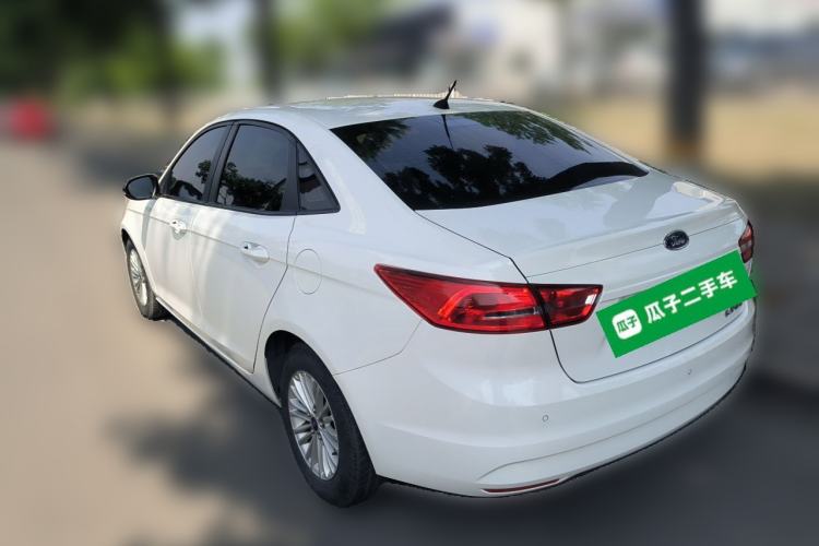 Used Ford Escort 2015 1.5L Automatic Comfort Edition Rear Left 45 Deg