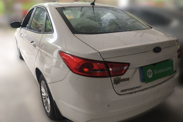 Used Ford Escort 2015 1.5L Automatic Comfort Edition Rear Left 45 Deg