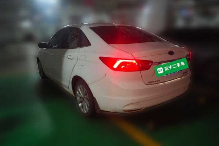 Used Ford Escort 2015 1.5L Automatic Fashion Model Rear Left 45 Deg