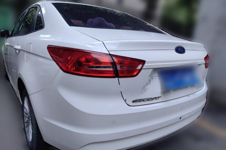 Used Ford Escort 2015 1.5L Automatic Comfort Edition Rear Left 45 Deg