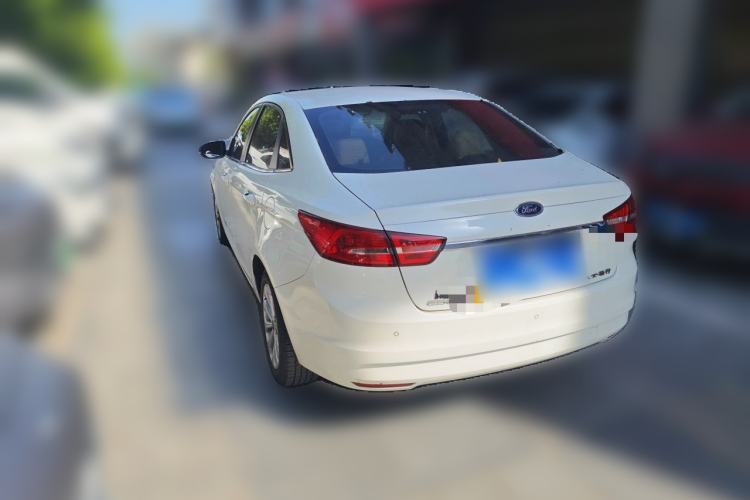 Used Ford Escort 2015 1.5L Automatic Fashion Model Rear Left 45 Deg