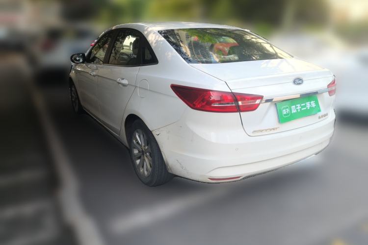 Used Ford Escort 2015 1.5L Automatic Fashion Model Rear Left 45 Deg