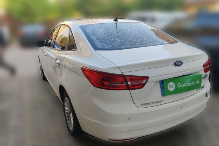Used Ford Escort 2015 1.5L Automatic Comfort Edition Rear Left 45 Deg