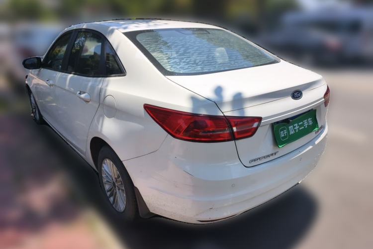 Used Ford Escort 2015 1.5L Manual Comfort Model Rear Left 45 Deg