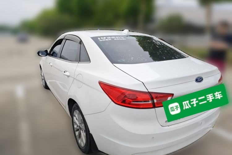 Used Ford Escort 2015 1.5L Manual Fashion Edition Rear Left 45 Deg