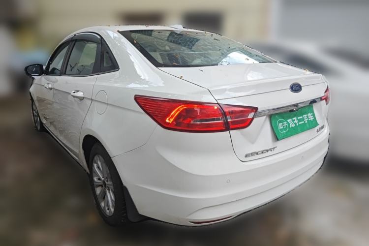 Used Ford Escort 2015 1.5L Automatic Fashion Model Rear Left 45 Deg