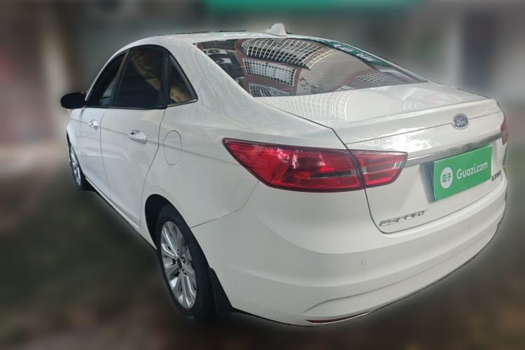 Used Ford Escort 2015 1.5L Manual Fashion Edition Rear Left 45 Deg