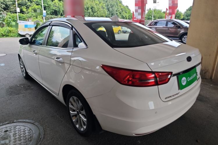 Used Ford Escort 2015 1.5L Manual Fashion Edition Rear Left 45 Deg