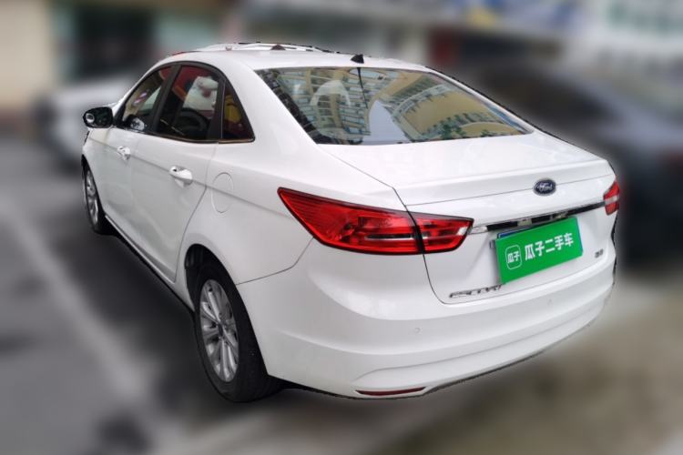 Used Ford Escort 2015 1.5L Automatic Fashion Model Rear Left 45 Deg