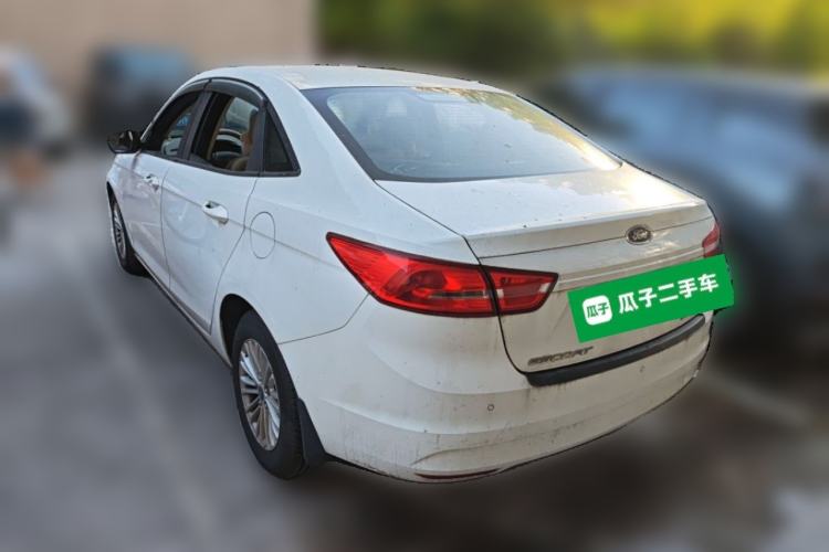 Used Ford Escort 2015 1.5L Automatic Comfort Edition Rear Left 45 Deg