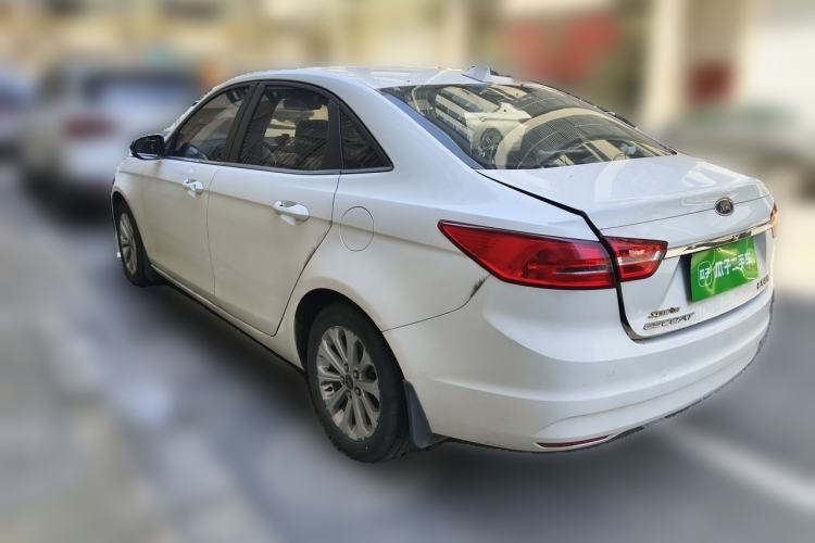 Used Ford Escort 2015 1.5L Automatic Fashion Model Rear Left 45 Deg
