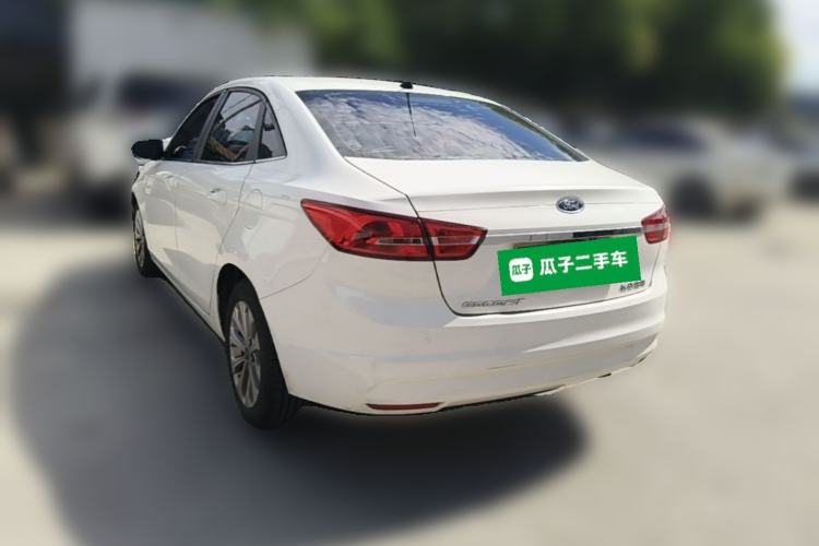 Used Ford Escort 2015 1.5L Automatic Comfort Edition Rear Left 45 Deg