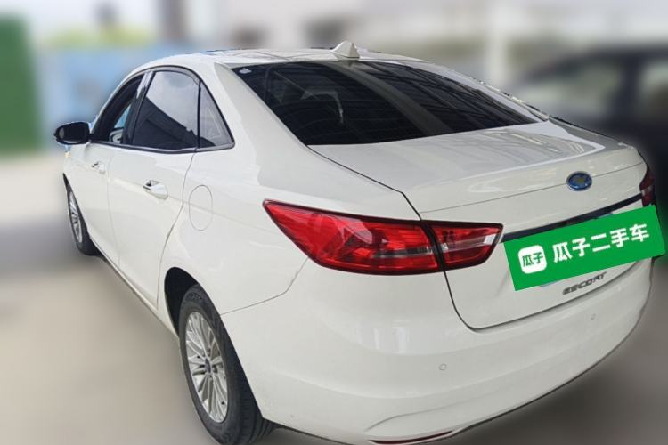 Used Ford Escort 2015 1.5L Automatic Comfort Edition Rear Left 45 Deg