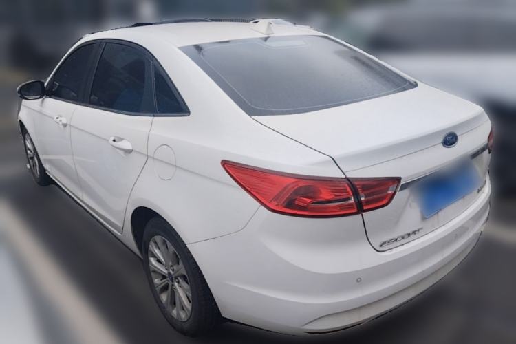 Used Ford Escort 2015 1.5L Automatic Fashion Model Rear Left 45 Deg