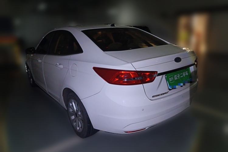 Used Ford Escort 2015 1.5L Automatic Fashion Model Rear Left 45 Deg