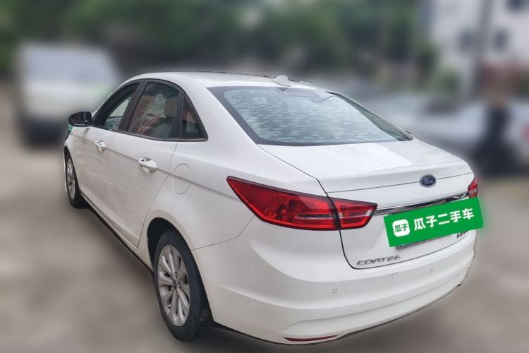 Used Ford Escort 2015 1.5L Automatic Fashion Model Rear Left 45 Deg