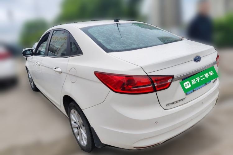Used Ford Escort 2015 1.5L Manual Fashion Edition Rear Left 45 Deg