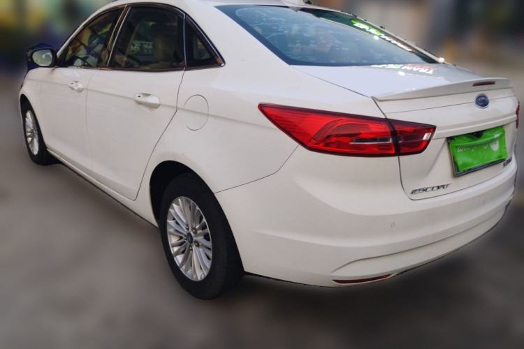 Used Ford Escort 2015 1.5L Automatic Comfort Edition Rear Left 45 Deg