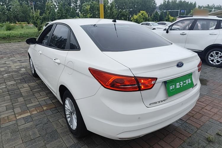 Used Ford Escort 2015 1.5L Automatic Comfort Edition Rear Left 45 Deg