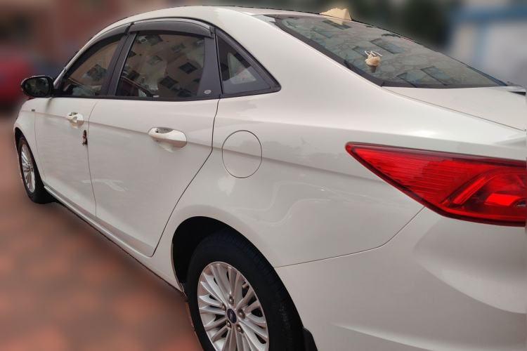 Used Ford Escort 2015 1.5L Manual Comfort Model Rear Left 45 Deg