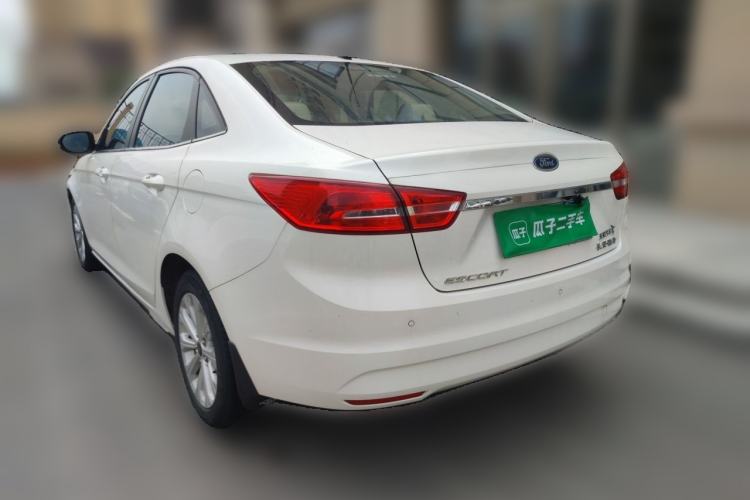 Used Ford Escort 2015 1.5L Manual Fashion Edition Rear Left 45 Deg