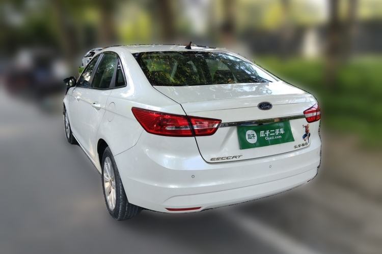 Used Ford Escort 2015 1.5L Automatic Fashion Model Rear Left 45 Deg