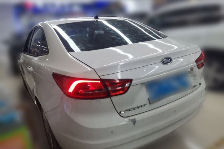 Used Ford Escort 2015 1.5L Manual Comfort Model Rear Left 45 Deg