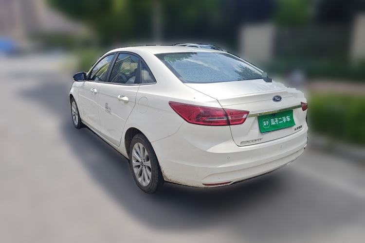 Used Ford Escort 2015 1.5L Automatic Fashion Model Rear Left 45 Deg