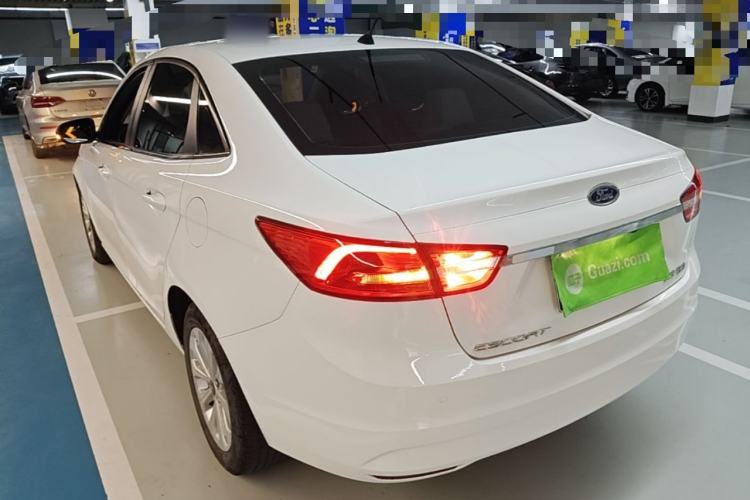 Used Ford Escort 2015 1.5L Automatic Fashion Model Rear Left 45 Deg