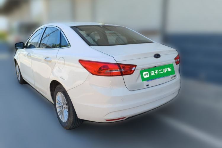 Used Ford Escort 2015 1.5L Automatic Comfort Edition Rear Left 45 Deg
