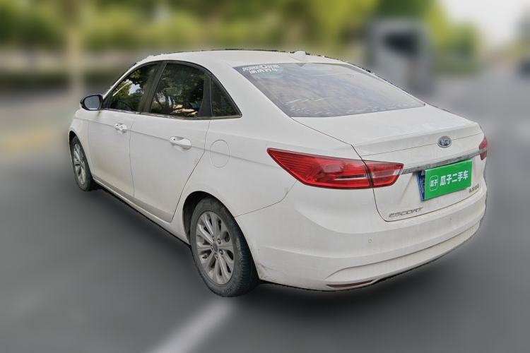 Used Ford Escort 2015 1.5L Manual Fashion Edition Rear Left 45 Deg