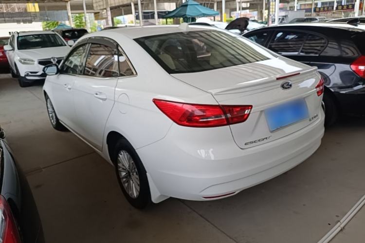 Used Ford Escort 2015 1.5L Automatic Comfort Edition Rear Left 45 Deg
