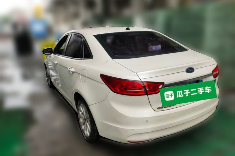 Used Ford Escort 2015 1.5L Automatic Fashion Model Rear Left 45 Deg