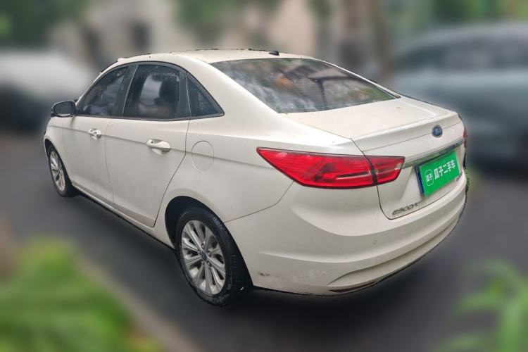 Used Ford Escort 2015 1.5L Automatic Fashion Model Rear Left 45 Deg