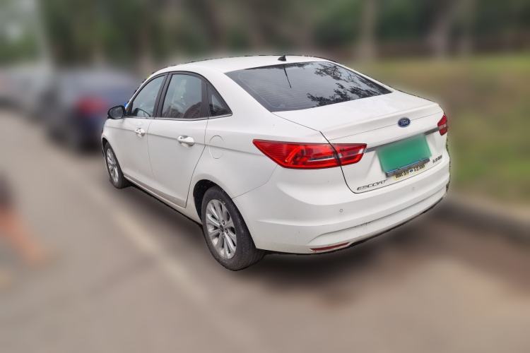 Used Ford Escort 2015 1.5L Automatic Fashion Model Rear Left 45 Deg