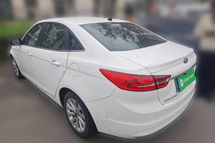 Used Ford Escort 2015 1.5L Manual Fashion Edition Rear Left 45 Deg