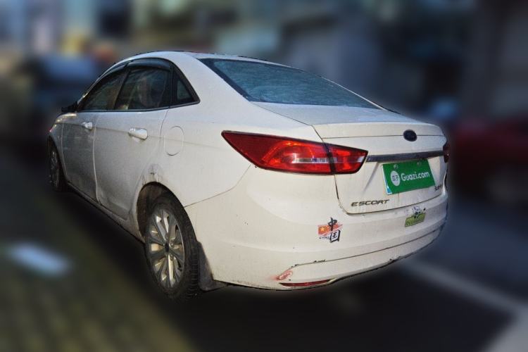 Used Ford Escort 2015 1.5L Manual Fashion Edition Rear Left 45 Deg