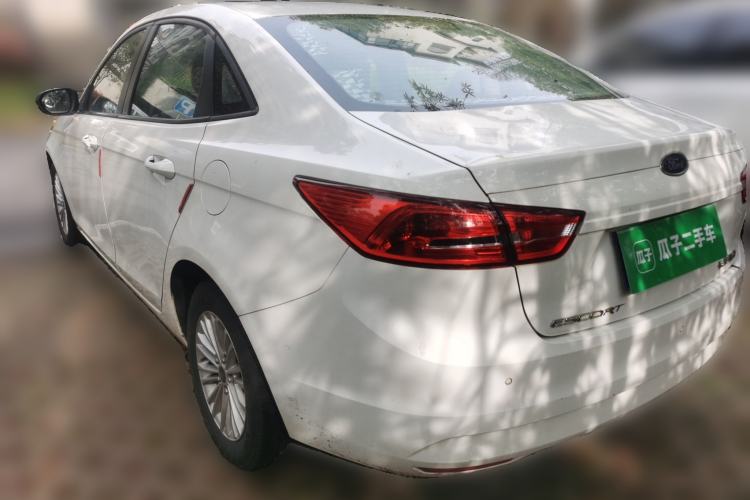 Used Ford Escort 2015 1.5L Manual Comfort Model Rear Left 45 Deg