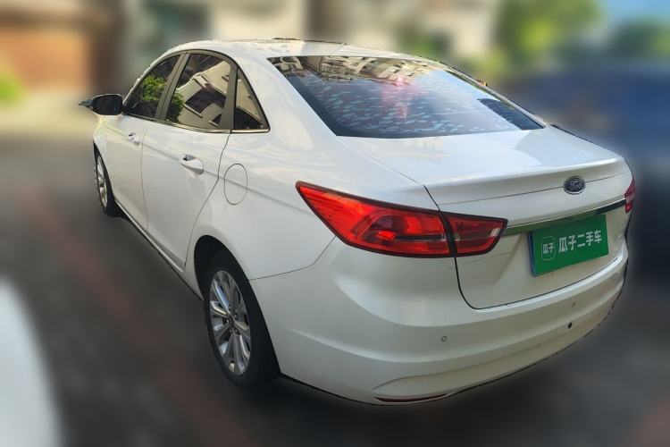 Used Ford Escort 2015 1.5L Automatic Fashion Model Rear Left 45 Deg