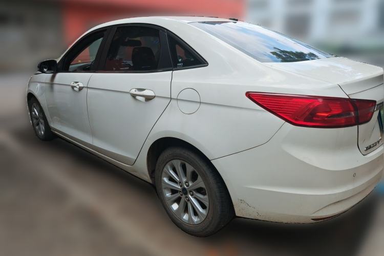 Used Ford Escort 2015 1.5L Automatic Fashion Model Rear Left 45 Deg