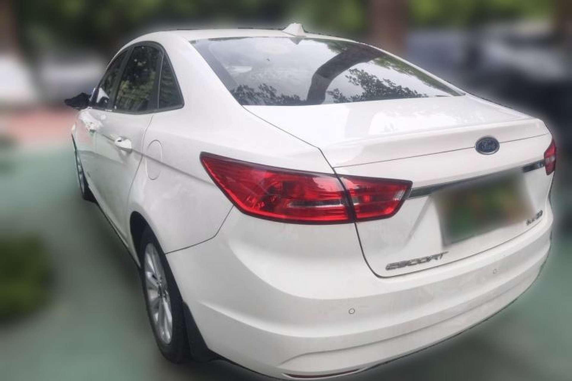 Used Ford Escort 2015 1.5L Automatic Fashion Model Rear Left 45 Deg