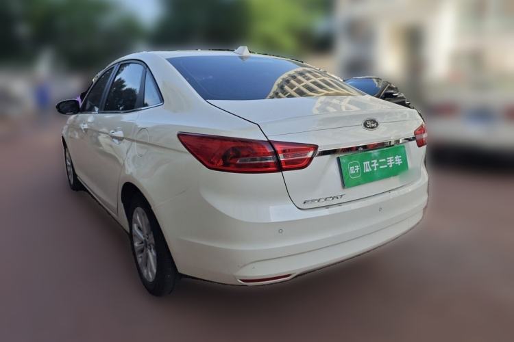 Used Ford Escort 2015 1.5L Automatic Fashion Model Rear Left 45 Deg