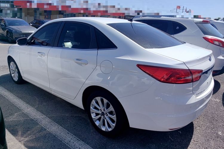 Used Ford Escort 2015 1.5L Automatic Fashion Model Rear Left 45 Deg