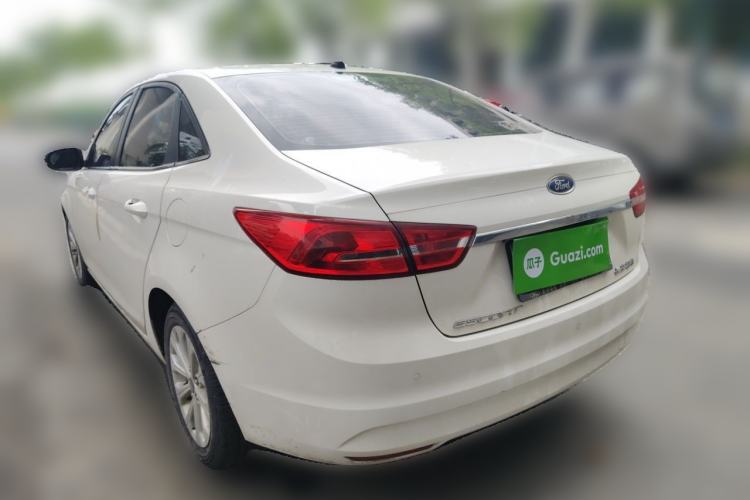 Used Ford Escort 2015 1.5L Manual Fashion Edition Rear Left 45 Deg